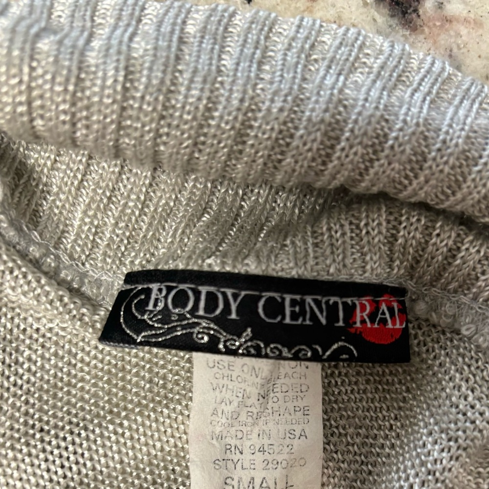 Body Central Knit Patterned Top - Picture 2 of 3